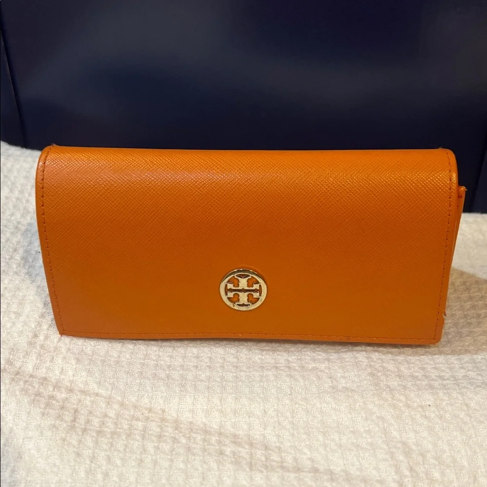 Authentic Tory Burch Eye Glass CASE